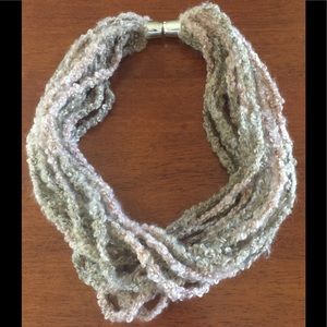 👒🌷Yarn, multiple, strand Necklace🌷👒